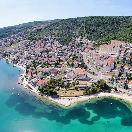 By The Sea Mastrinka, Ciovo - 2033 Apartment *
